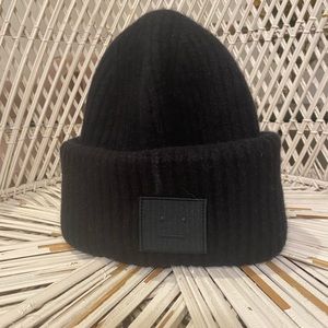 Tiny Acne Studios hat